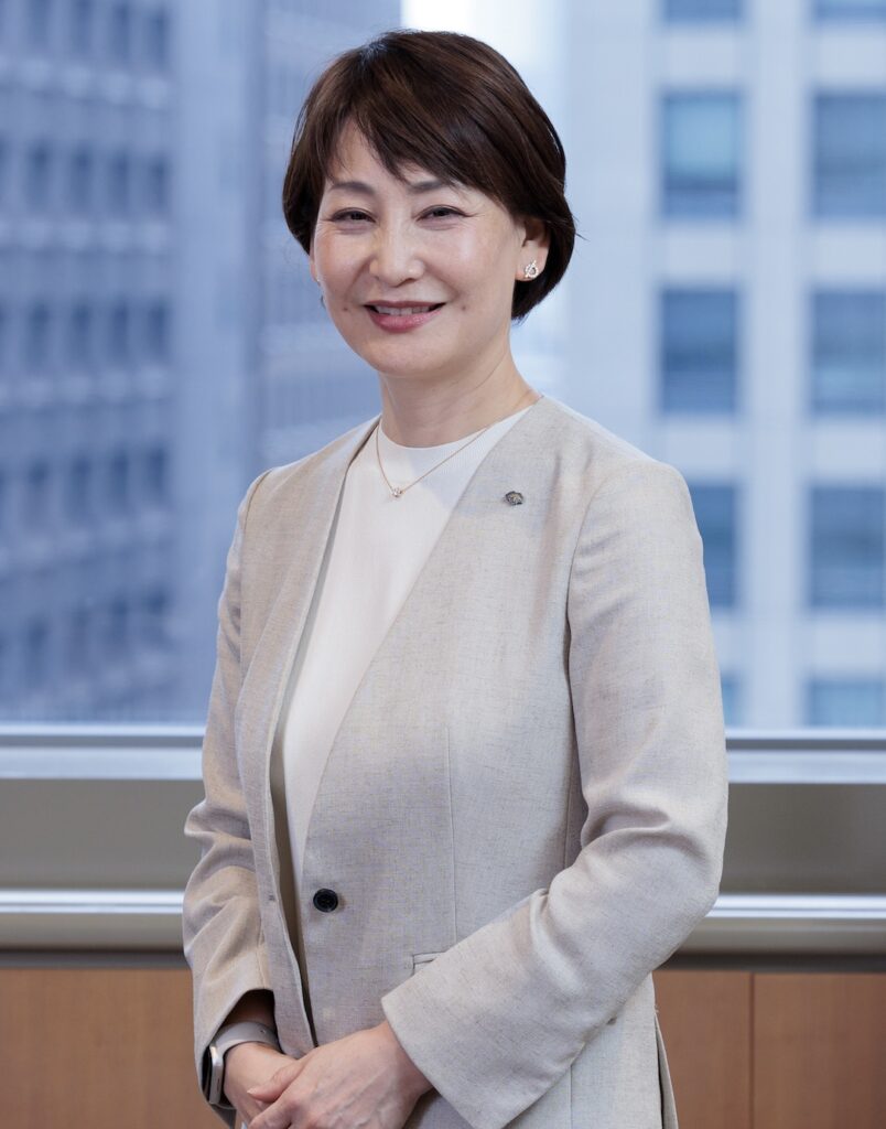 多様性で挑戦を続ける野村ホールディングスの次の100年：尾崎由紀子CHRO兼CHO インタビュー後編 | SMO |  パーパス・ブランディング・コンサルティング